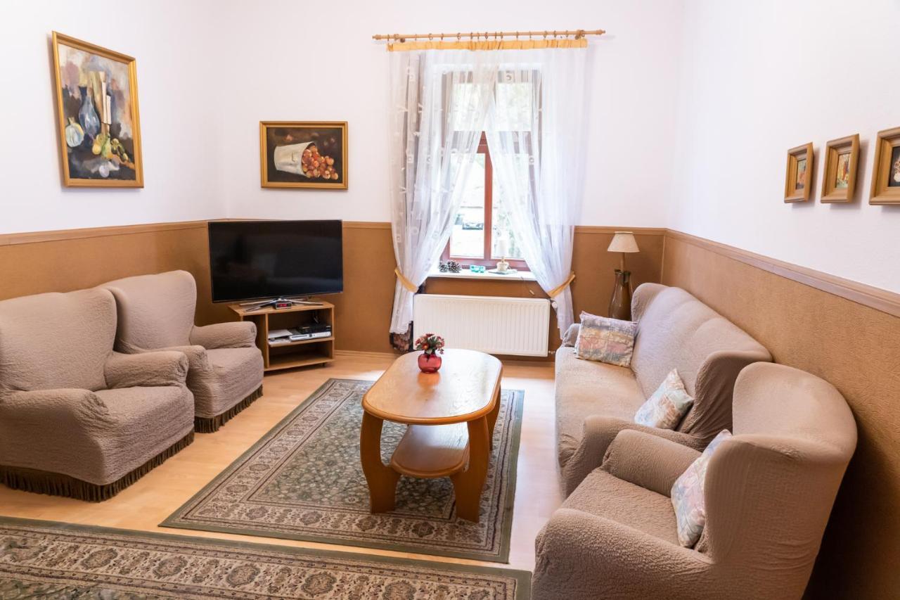 Hotel Beskid Bielsko-Biała Buitenkant foto